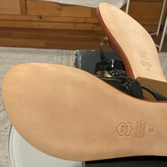 NIB - Matt Bernson The Love Sandal, Black Patent Leather Wrinkle. Size 8 - Picture 6 of 11